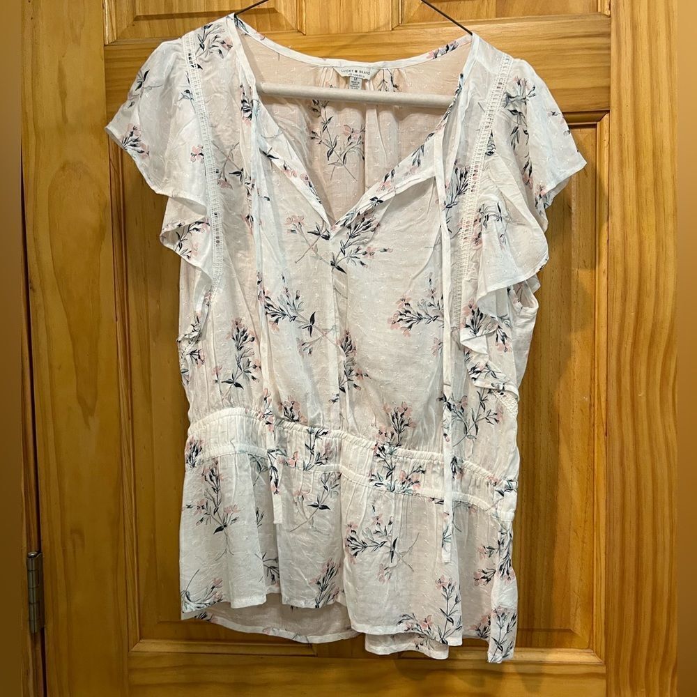 Lucky Brand semi sheer floral pattern size M blouse